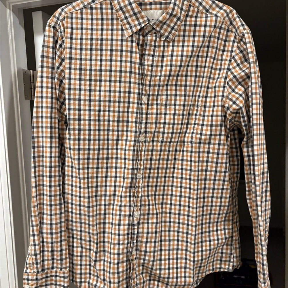 American Eagle Outfitters Men's Plaid Shirt - Brown and White